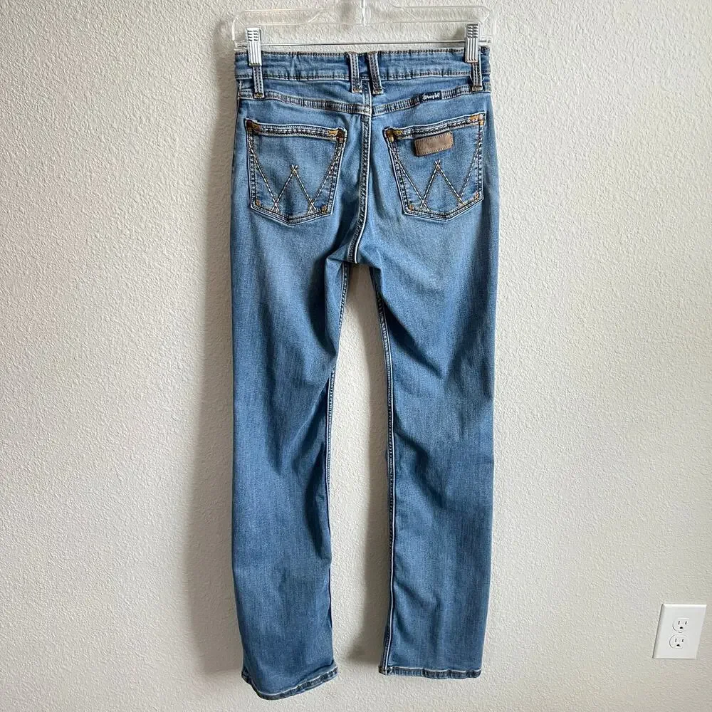 Wrangler Retro Mid Rise Bootcut Western Jeans Women's 5 Light Wash Stretch Long - Picture 3 of 7